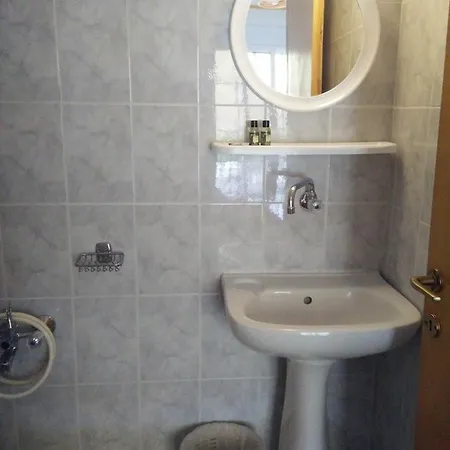 מלון דירות Giannis *