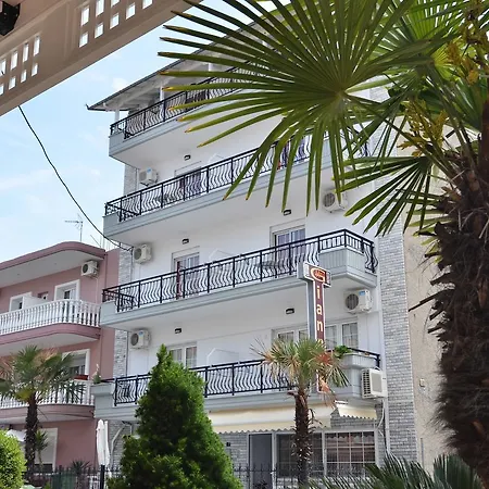 Giannis * Paralia Katerinis