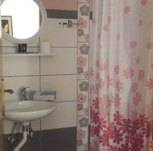 Apartahotel Giannis *